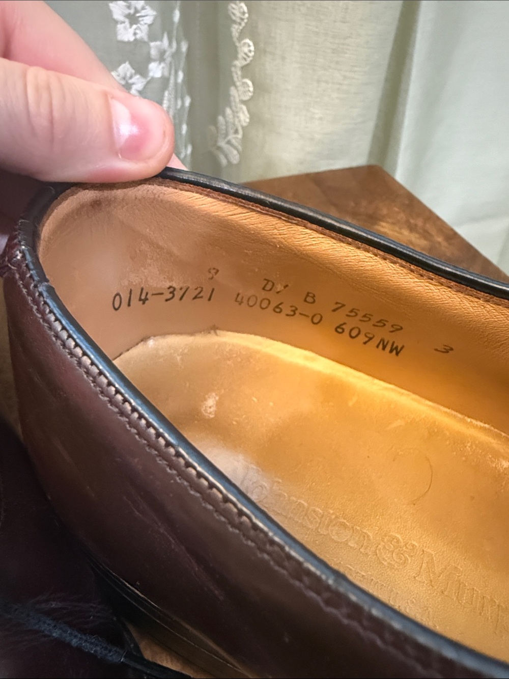* Johnston & Murphy Optima chestnut brown leather oxford - Picture 3 of 7